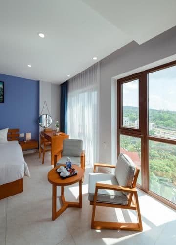 Deluxe Double or Twin Room with Sea View
