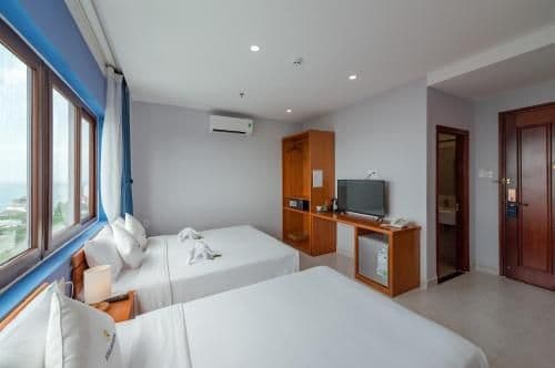 Triple Room with Sea View