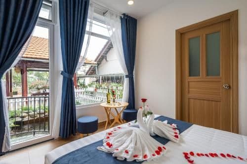 Double Room with Lake View