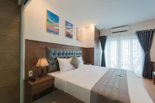 Deluxe Double Room with Balcony and Sea View