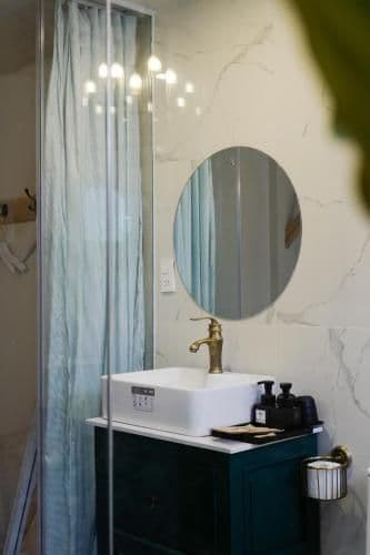 Quadruple Room with Private Bathroom