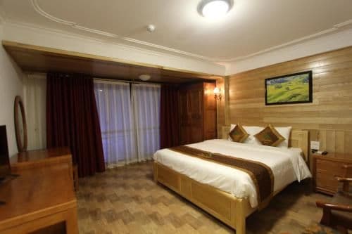 Deluxe Queen Room