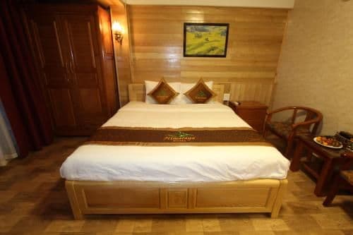 Deluxe Queen Room