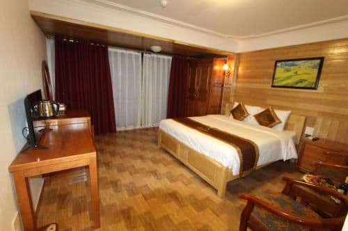 Deluxe Queen Room