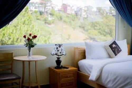 Triple Room with Mountain View