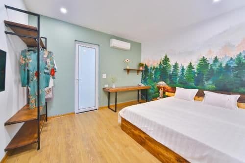 Standard King Room