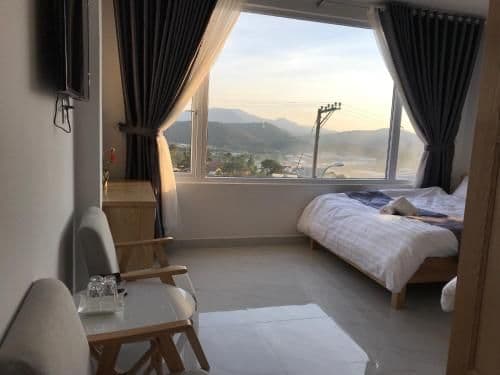 Deluxe Queen Room with Two Queen Beds