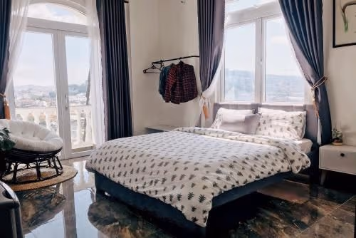Deluxe Double Room with Balcony