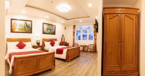 Deluxe Family Room