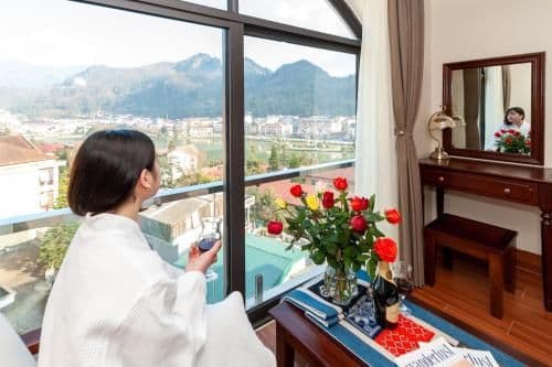 King Room with Lake View
