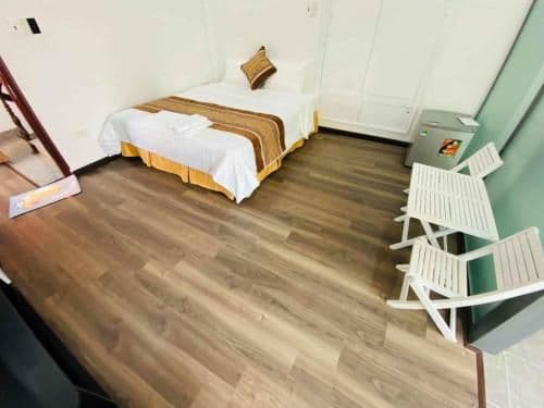 Deluxe Room (2 Adults + 1 Child)