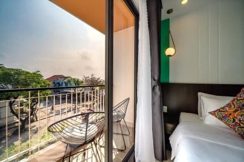 Twin Room with Balcony