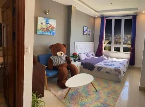 King Room with Mountain View