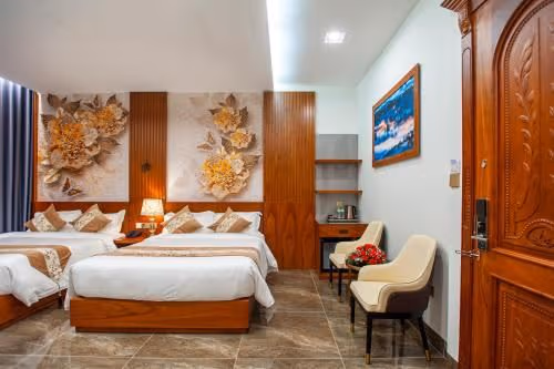 Deluxe Family Room