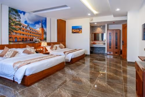 Large Double Room