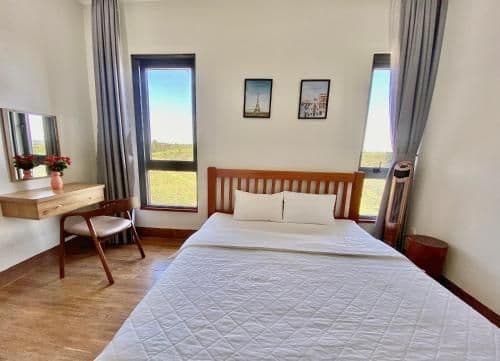 King Room with Garden View