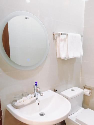 Deluxe Room (2 Adults + 1 Child)
