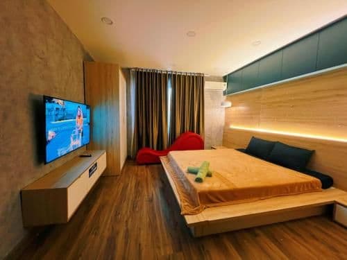 Deluxe King Room