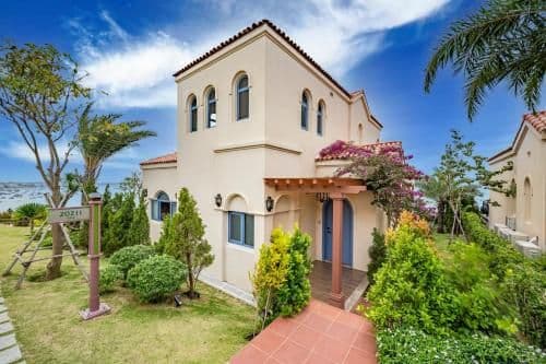 Residence 3 BR Private Pool - 2King+Twin