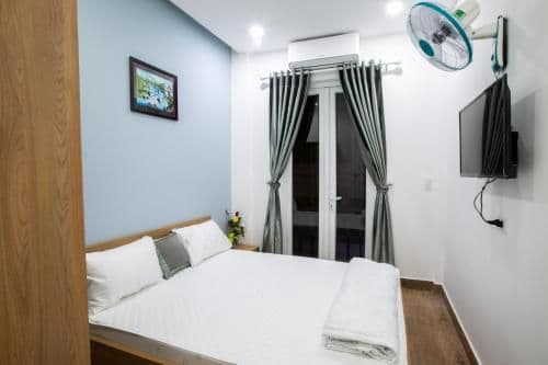 Double Room with Balcony (2 Adults + 1 Child)