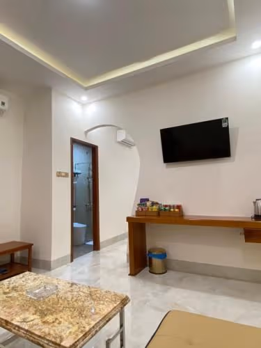 Deluxe Queen Suite