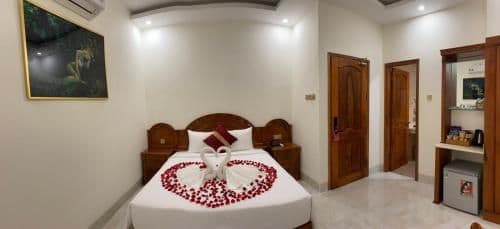 Deluxe Queen Room