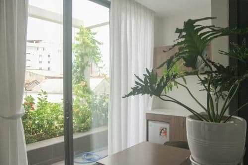 Queen Room with Garden View