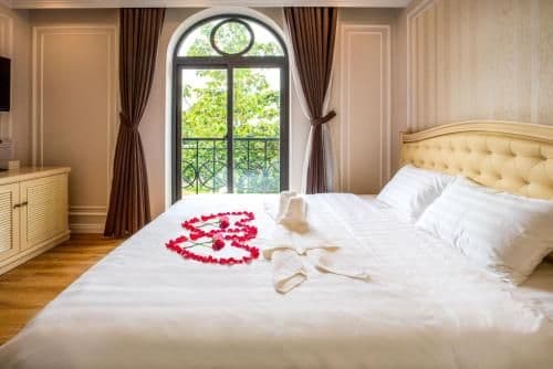 Standard King Room