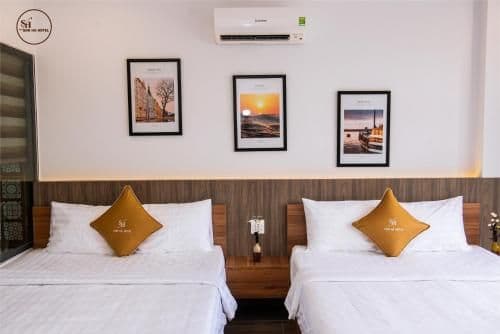 Deluxe Queen Room with Two Queen Beds
