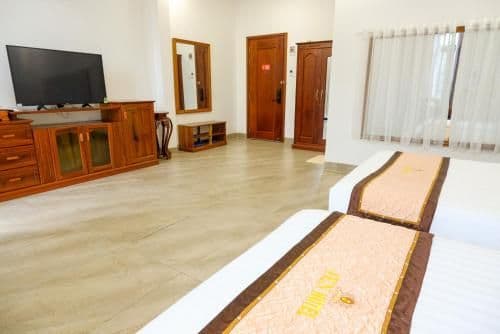 Deluxe Family Room