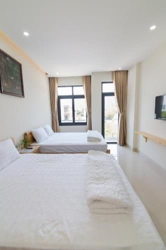 Queen Room with Garden View