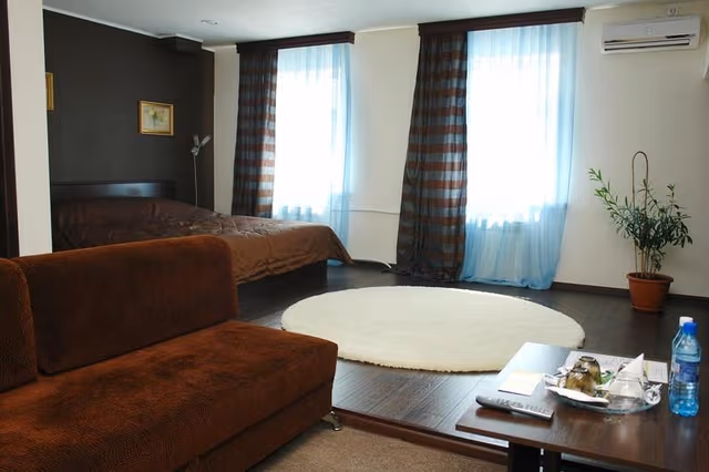 JUNIOR SUITE CAPACITY 1
