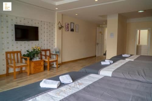 Deluxe Family Room