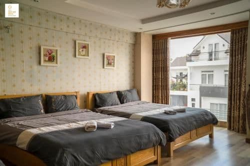 Deluxe Family Room