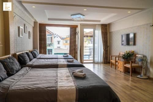 Deluxe Family Room