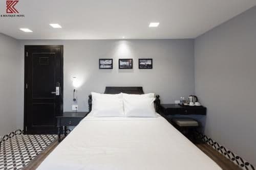 Queen Room with Balcony