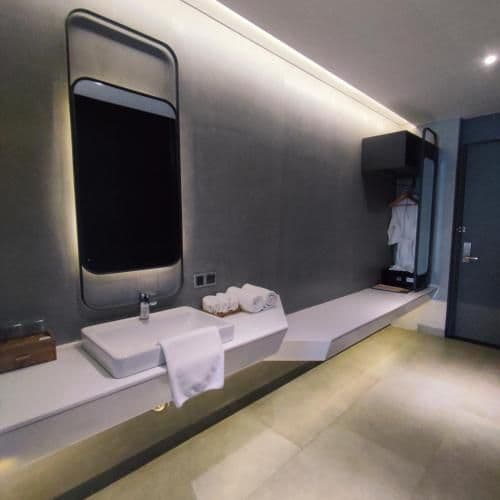 Twin Room with City View