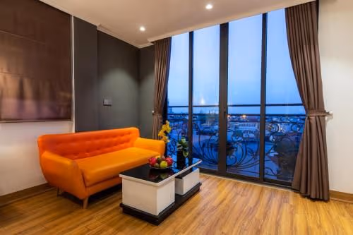 Suite with Lake View