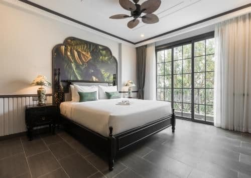 Deluxe Double Room with Balcony