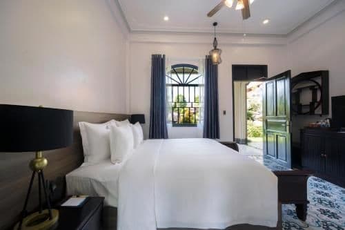 Deluxe Double Room with Garden View