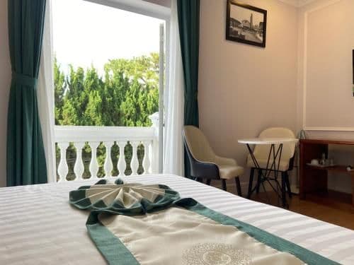 Double Room with Lake View