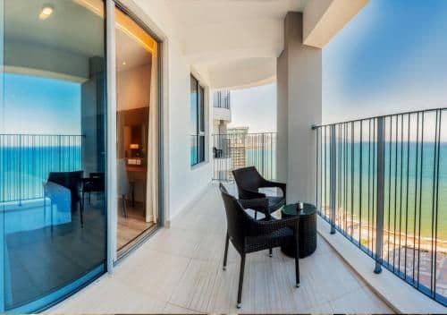 Twin Room with City View