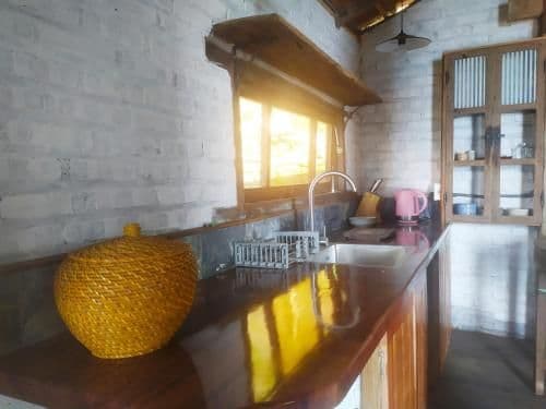Apartment with Mountain View