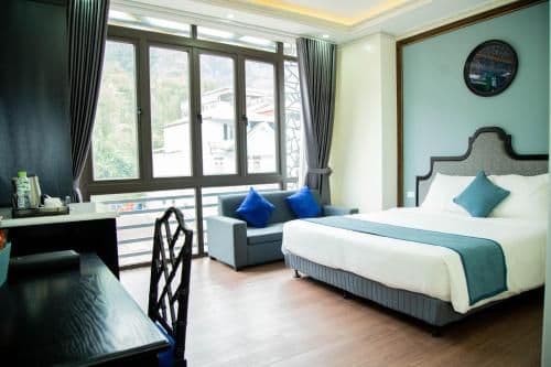 Deluxe Double Room (2 Adults + 1 Child)