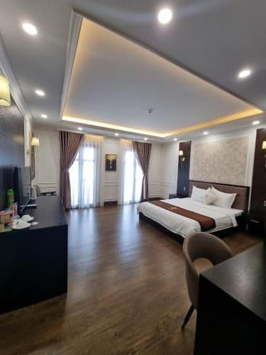 King Room with Balcony