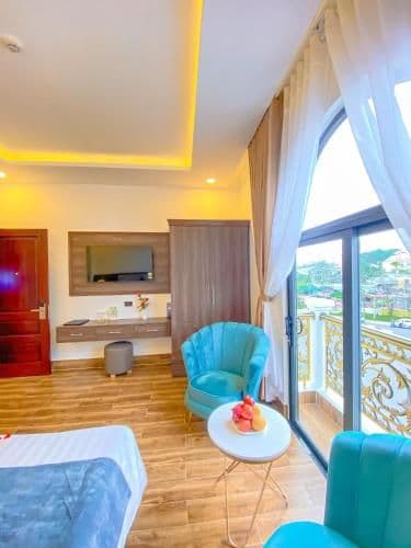 Deluxe Double Room with Balcony