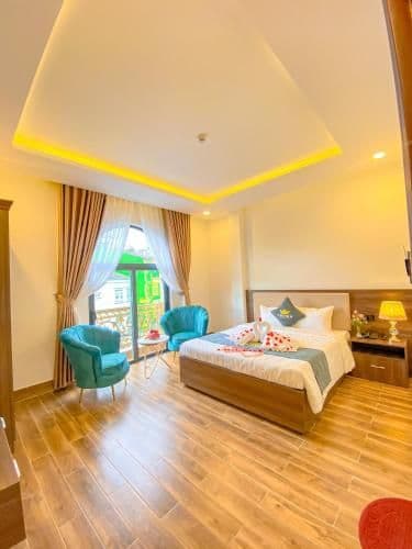 Deluxe Double Room with Balcony