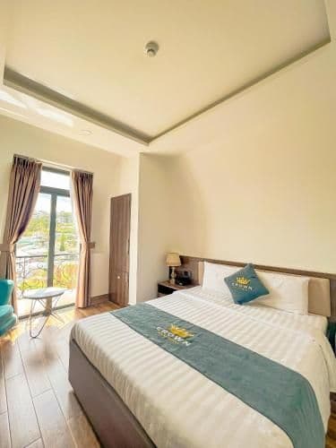 Deluxe Double Room with Balcony