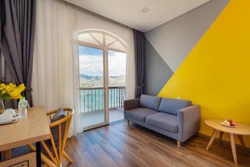 Double Room with Balcony and Sea View