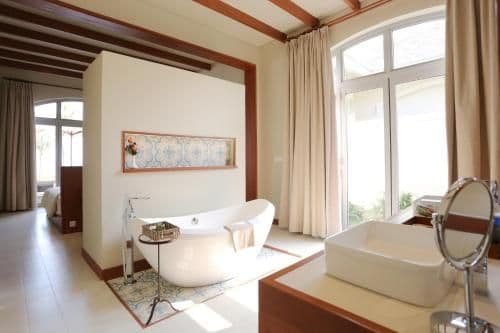 Pool Suite